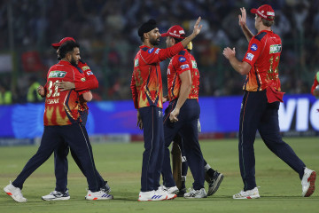 मुम्बईलाई पराजित गर्दै पन्जाब शीर्ष स्थानमा