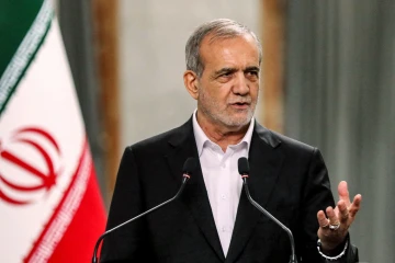 खामेनेईमाथिको हमला युद्धको घोषणा मानिनेछ : पेजेशकियान