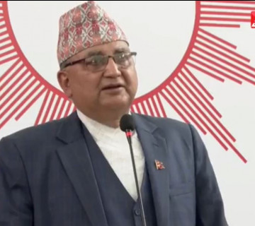 ओलीले दुरुस्त छाडेको अर्थतन्त्र परमादेशी सरकारले ध्वस्त पार्‍योः ईश्वर पोखरेल