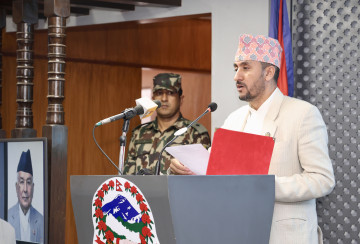 सञ्चार सम्पर्क अवरुद्ध भए तत्काल जानकारी गराउन सञ्चारमन्त्री खरेलको आग्रह