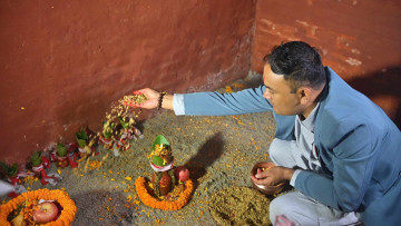 दसैँ सुरु, आज घरघरमा घटस्थापना गरिँदै
