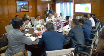 हुम्लालाई राष्ट्रिय सडक सञ्जालमा जोड्न मन्त्री ज्वालाको पहल, सेना र सडक विभागका उच्च अधिकारीसँग छलफल