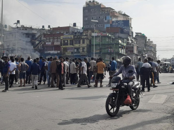 जेन–जीले कलंकीमा कर्फ्यु तोडेर सुरु गरे प्रदर्शन