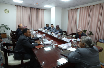 सिंहदरबारमा मन्त्रिपरिषद् बैठक सुरु