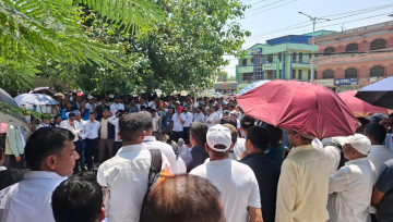 धनगढीमा शिक्षक महासंघको झल्को दिने कर्मचारी आन्दोलन, ८८ वटै पालिकामा अत्यावश्यकबाहेक सेवा ठप्प