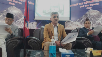 कोशी सरकारको सय दिन: सर्वसम्मत सभामुख चयनमा मुख्यमन्त्रीले आफैँलाई दिए जस