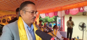 रुपन्देही पुगेर बालकृष्ण खाँडले भने- टिकट नपाए पनि बुद्धजस्तै शान्त बस्नुहाेस्, भविष्य राम्राे हुन्छ