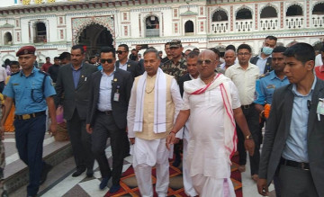 उपराष्ट्रपति यादवद्वारा जानकी मन्दिरमा विशेष पूजा