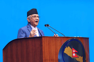 संसदलाई सम्बोधन गर्दै प्रधानमन्त्री ओली (लाइभ)