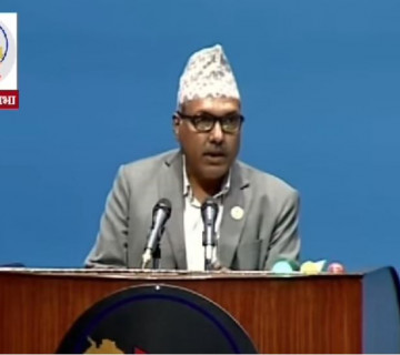 एमाले सांसद दाहाल भन्छन्- जोखिमको डिलमा पुगेको अर्थतन्त्र जोगाउने कार्यक्रम बजेटमा छैन