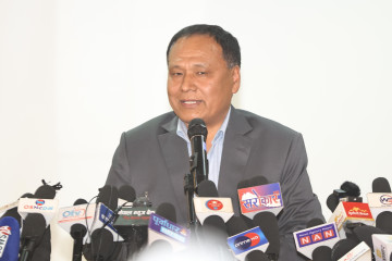 कुलमानको देश विकासको योजना : विकासविरोधी सबै ऐन खारेज, १० वर्ष ‘डेभलपमेन्ट डिकेट’ घोषणा