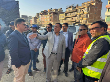 सूर्यविनायक–धुलिखेल सडक निर्माणको प्रगति ५० प्रतिशत, कामलाई तीव्रता दिन मन्त्री घिसिङको आग्रह