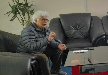 योजनाबिनै खुलेका टेलिभिजन एक वर्षमै बन्द हुने अवस्थामा छन् : डा. अर्याल