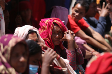 १ सय १० दिनदेखि काठमाडाैंमा आन्दोलन गरिरहेका छन् लघुवित्तपीडित (तस्वीरहरू)