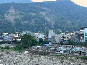 रित्तिँदै जलभण्डारः मरुभूमि बन्दै मधेस
