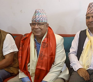 एमालेसँग एकीकरण वा गठबन्धनको सम्भावना छैन: माधव नेपाल