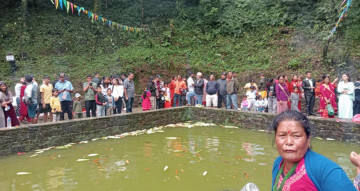 महादेव पोखरीमा दर्शनार्थीको घुइँचो