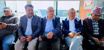 सरकारले ५०–६० जनालाई नियन्त्रणमा लिन नसकेर कर्फ्यु जारी गर्नु नैतिक रुपमा गलत हो: महेश बस्नेत