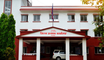 हेटौँडाको भाटभटेनीलाई सीडीओ कार्यालयले गर्‍यो जरिवाना