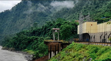 पानीको प्रवाह घटेपछि मर्स्याङ्दी जलविद्युत् आयोजनाको उत्पादन घट्याे