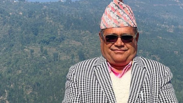 माओवादी केन्द्रकै सांसदको गुनासो- सरकारले भूकम्प प्रभावितको पुनर्निर्माणमा चासो दिएन