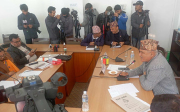 निजी विद्यालयलाई सार्वजनिक गुठीमा रूपान्तरण गर्न विद्यार्थी संगठनको माग