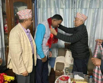 झिसमिसेमै बालकोट पुगेर एमाले प्रवेश गरे मिया, बारा–४ काे टिकट पक्का