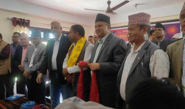 एमालेमा फर्किए नेकपा एसका सुर्खेत अध्यक्ष