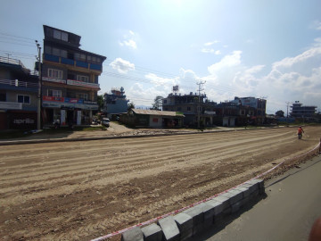 मुग्लिन-पोखरा सडक विस्तार: विजयपुरमा यसरी हुँदै छ काम (फोटो फिचर)