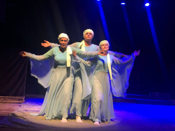 'हिउँको पृथ्वी यात्रा' लिएर शिल्पी टोली भारत प्रस्थान