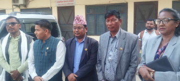 कांग्रेस नेतृत्वको सुदूरपश्चिम सरकारलाई दिएको समर्थन कायम राख्ने नाउपाको निर्णय  