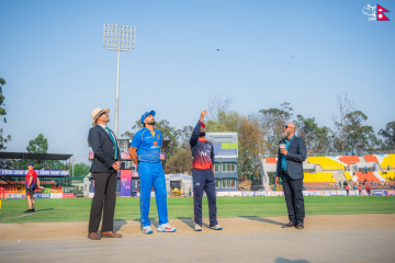 यूएईविरुद्धको दोस्रो खेलमा नेपालले पहिले बलिङ गर्दै