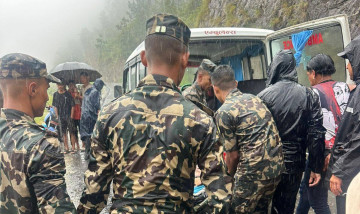 तमोर दुर्घटना अपडेट: उद्धारमा खटियो नेपाली सेना 