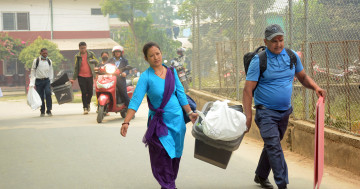 चुनावमा खटिएका कर्मचारीले बुझे निर्वाचन सामग्री