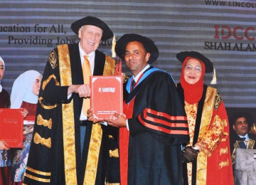 इन्जिनियर गोतामेले गरे नगद अनुदानमा आधारित निजी आवास पुनर्निर्माणको विषयमा विद्यावारिधि