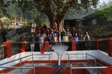 ईशानेश्वर महादेव मन्दिर परिसरस्थित गौरीकुण्ड ओझेलमा