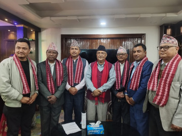 नेकपा (संयुक्त) सम्बद्ध अखिलका उपाध्यक्ष कार्कीसहित  केन्द्रीय नेताहरू एमाले फर्किए