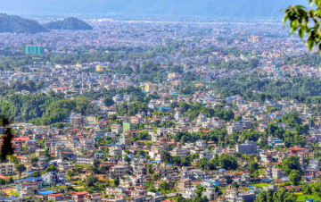 पोखरामा बजार अनुगमनः खाद्य ‘स्टोर्स’लाई १ लाख जरिवाना