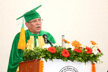 प्रधानमन्त्री प्रचण्ड भन्छन्- देशभित्रै भविष्य देख्ने वातावरण बनाउन गुणस्तरीय शिक्षामा जोड दिऔँ 