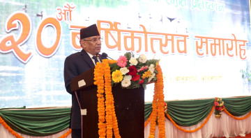 देश अझै आर्थिक दबाबमा छः प्रधानमन्त्री