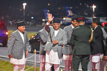 कोप- २८ मा भाग लिएर स्वदेश फर्किए प्रधानमन्त्री प्रचण्ड, विमानस्थलमा के भने ?