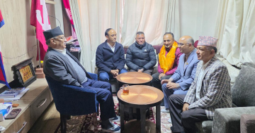 एमाले दोलखाका पूर्वसचिव भरत दुलाल नेपाली कम्युनिस्ट पार्टीमा प्रवेश