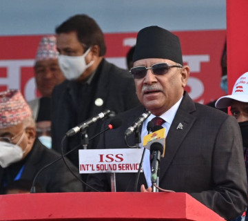 शान्ति, संविधान र विकासको मिसनलाई सुदृढ गर्नबाट कांग्रेस दायाँ-बायाँ नहोस् : प्रचण्ड