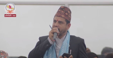 अभिभावक नयाँ भर्ना र नयाँ पाठ्यक्रमको मारमा परेको भन्दै समाधान गर्न सांसद पाठकको माग