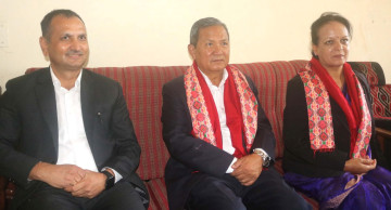 सरकारका प्रवक्ता गुरुङ भन्छन्- संसदको अवरोध चाँडै हट्छ