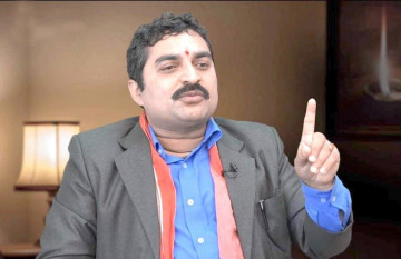 अहिराजविरुद्ध बलात्कार मुद्दा : युवतीको बयान– पानी दिएलगत्तै चुकुल लगाउनुभो, बिस्तारामा पछार्नुभो (पूर्ण पाठ)