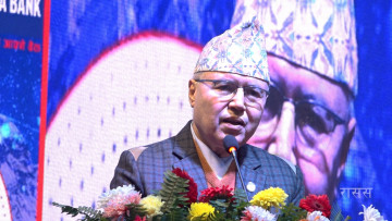 उपभोगमुखी अर्थतन्त्रलाई निरुत्साहन गर्नुपर्छ : अर्थमन्त्री खनाल