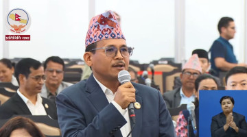 मिडियाका कार्यालयअगाडि राखिएका गाडी जफत गर्न नेकपाको माग