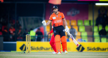 रविको अर्धशतकमा लुम्बिनीलाई १ सय ४३ रनको लक्ष्य