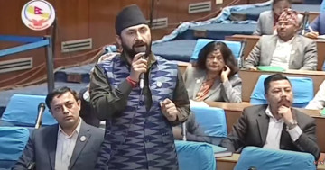 रविको प्रश्न : प्रधानमन्त्री र गृहमन्त्रीको खुट्टा काँपिसक्याे, मुटु कहाँ चेक गर्ने ?
